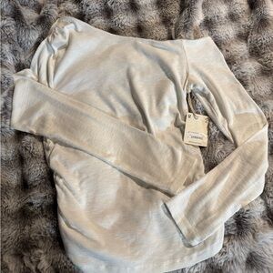 a.n.a Off-Shoulder Light Cream Ribbed Long Sleeve Top